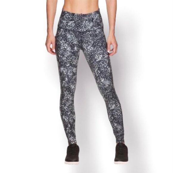 Reebok Leggings Women’s Size Small White Black Grey Spotted High Waisted Pockets - Picture 13 of 13